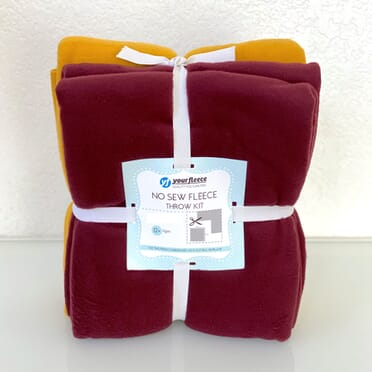 Solid Fleece No Sew Throw Kit - Dark Red/Mustard Yellow (50x60)