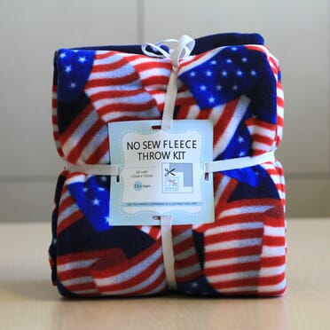 Patriotic American Flags Anti-Pill Premium No Sew Throw Fleece